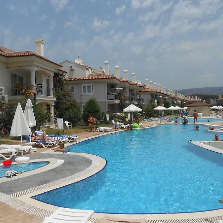 Sunset Beach Club 3 Beds Apts